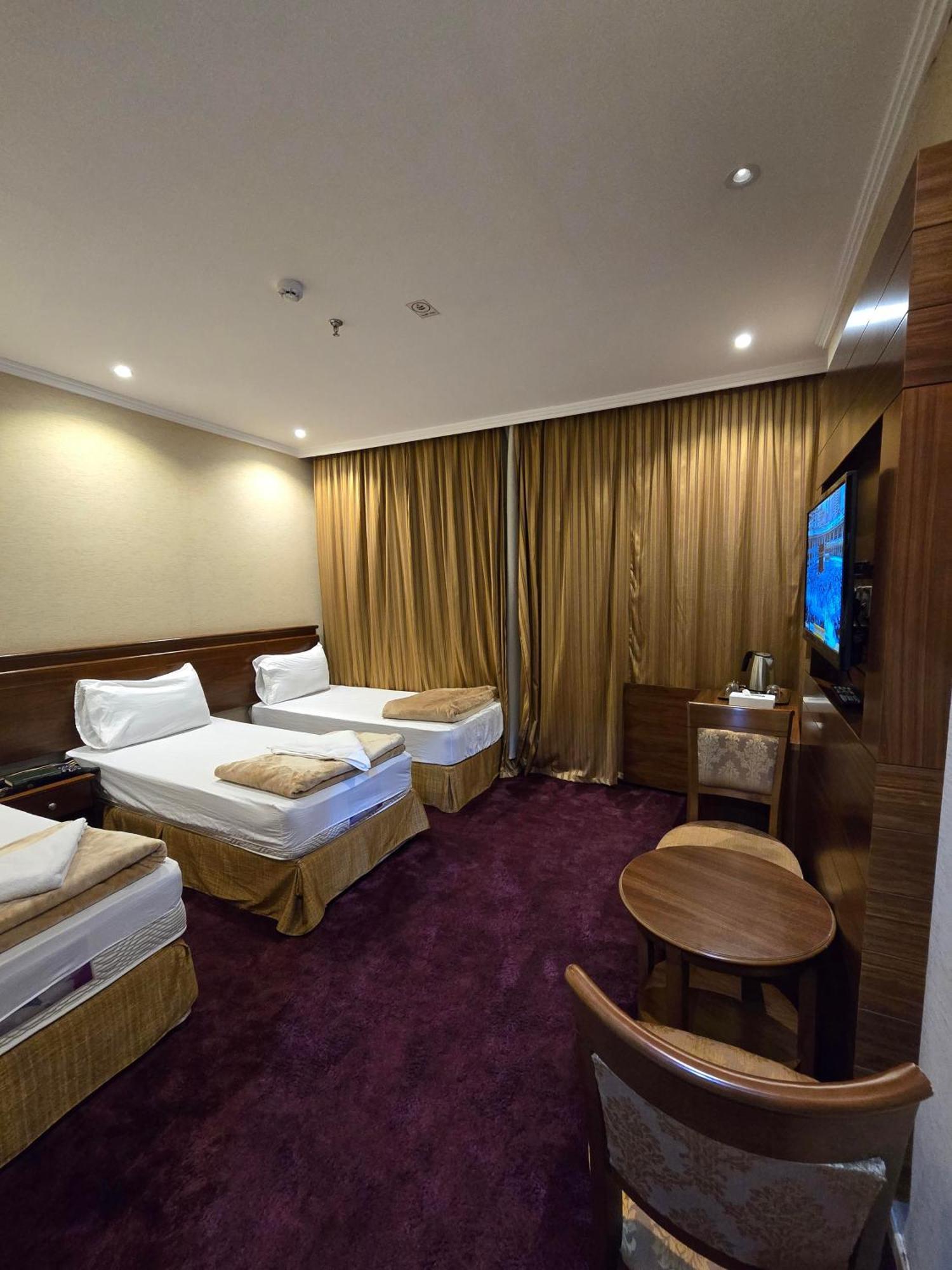 Hotel Diouf Al Maqam 3